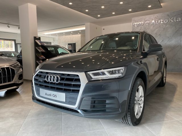 Audi Q5 35 TDI quattro S tronic Business Sport usato a TROIA