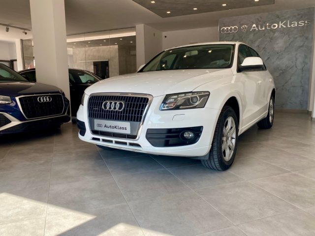 Audi Q5 TDI Quattro TETTO-PELLE-NAVI-GANCIO TRAINO usato a TROIA