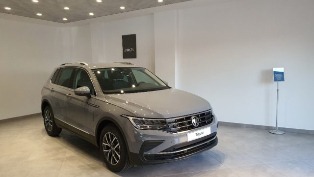 Volkswagen Tiguan 1.5 TSI 150 CV ACT Life * NUOVA GARANZIA 4 ANNI * - foto 4 di 4
