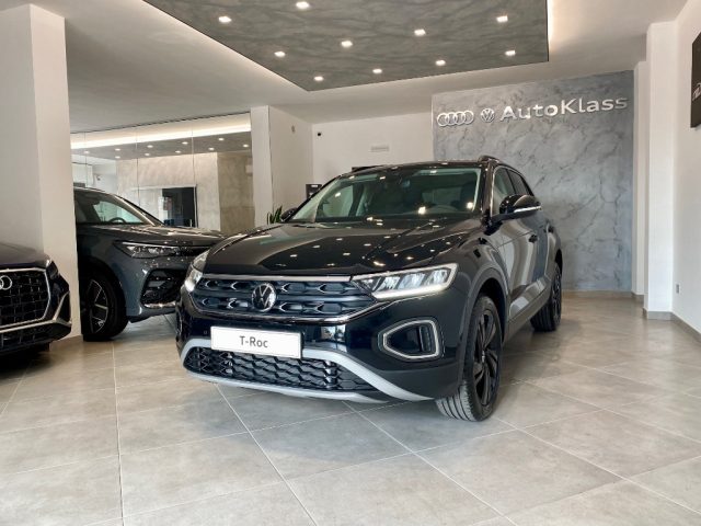 Volkswagen T-Roc SPORT 2.0 TDI SCR 150 CV DSG * NUOVA * nuovo a TROIA