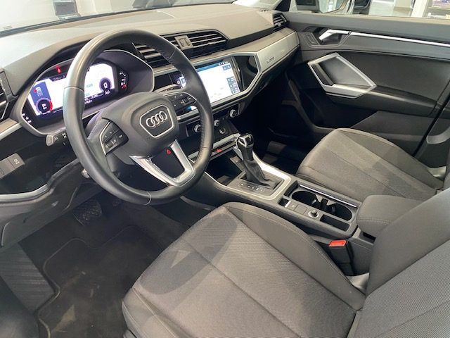 Audi Q3 35 TDI S tronic Prima Scelta Plus, del 2020, 78.000 km, in vendita a Troia (FG)
