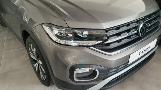 Volkswagen T-Cross 1.0 TSI 110 CV Advanced * NUOVA * nuovo a TROIA