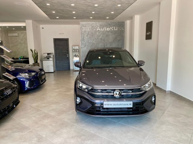 Volkswagen Taigo TSI 115 CV R-Line Int/Ext *NUOVA* - foto 2 di 4