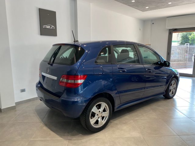 Mercedes-Benz B 180 NGT (Benz/Metano) Unico Proprietario - foto 4 di 15