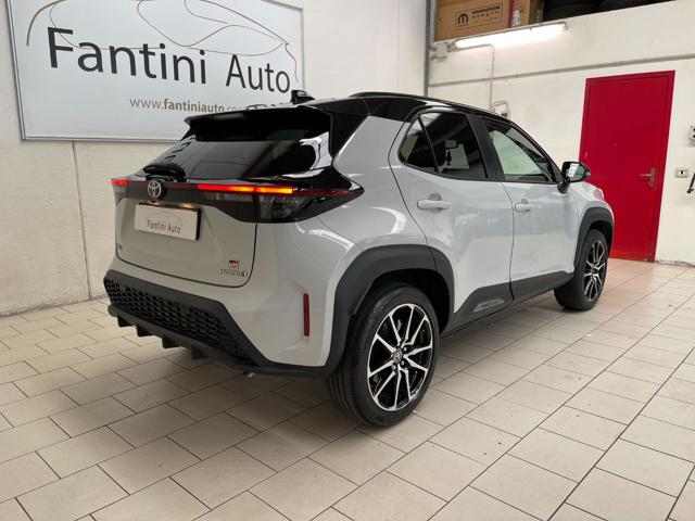 Toyota Yaris Cross GR Sport 1.5h fwd 116cv e-cvt-LEGGI SOTTO - foto 3 di 4