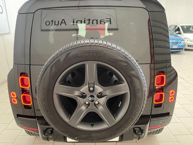 Land Rover Defender 110 SE X-Dynamic 3.0d awd 200cv c.auto - foto 4 di 4