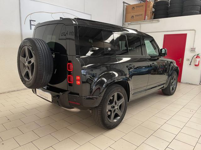 Land Rover Defender 110 SE X-Dynamic 3.0d awd 200cv c.auto - foto 3 di 4