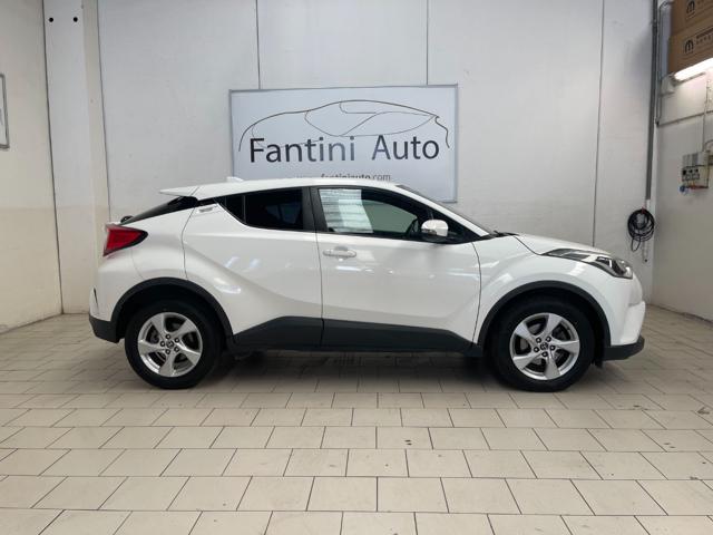 Toyota C-HR Active 1.2 2wd-Ok Neopatentati-LEGGI SOTTO - foto 2 di 4