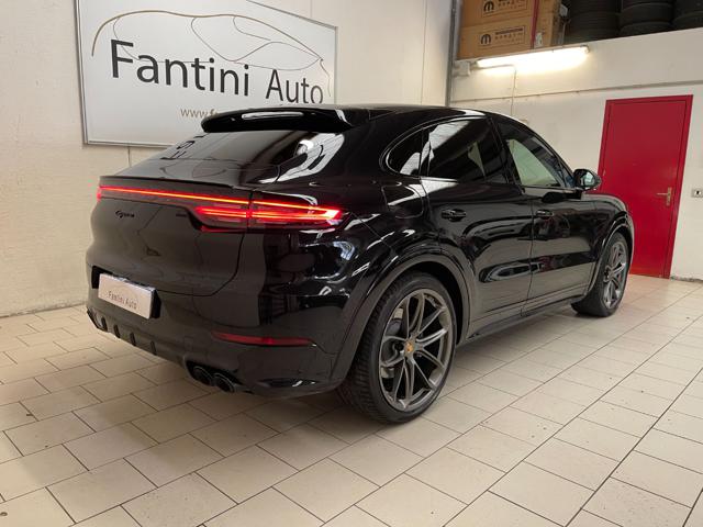 Porsche Cayenne Pacchetto Carbon-Cerchi 22-Led Matrix-3.0 E-Hybrid - foto 3 di 4