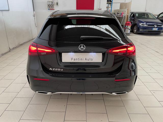 Mercedes-Benz A 220 d AMG Line Premium auto-Retrocamera-IVA esp. - foto 4 di 4