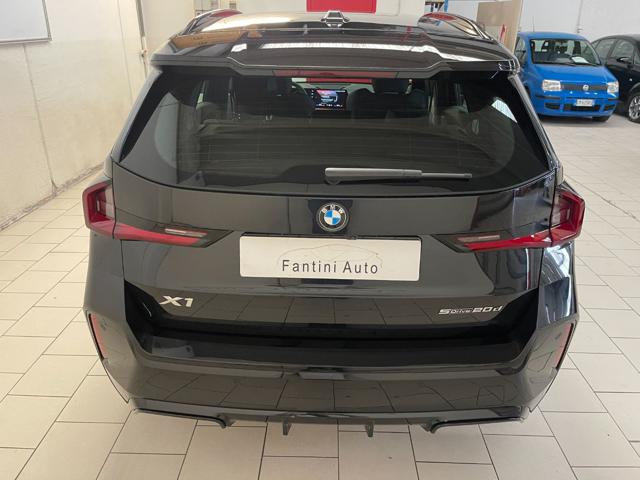 BMW X1 sdrive20d mhev 48V MSport-Alcantara-Iva esposta - foto 4 di 4