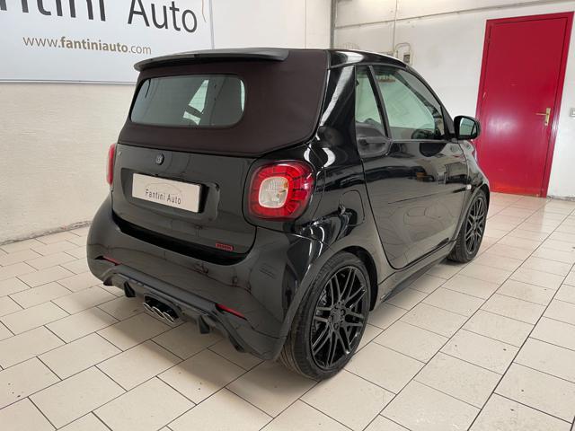 smart forTwo Cabrio Brabus 125R c.auto-LEGGI SOTTO - foto 3 di 4