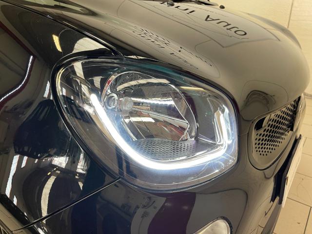 smart forTwo Cabrio Brabus 125R c.auto-LEGGI SOTTO usato a BRESCIA