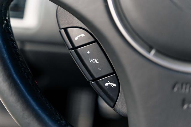 Aston Martin Vantage V12 Vantage Coupé*MANUAL GEAR*1 OWNER*BANG&OLUFSEN, del 2011, 59.000 km, in vendita a Milano (MI)