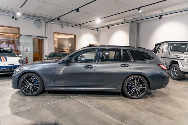 BMW 320 d xDrive Touring Msport*19"*4x4*RETROCAMERA - foto 4 di 4