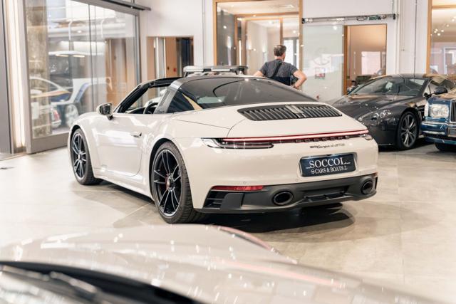 Porsche 911 Targa 4 GTS - foto 4 di 4