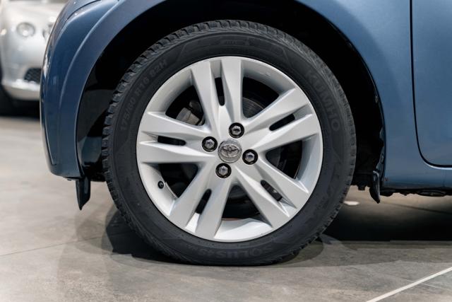 Toyota iQ 1.3 CVT Executive*AUTOMATICA* - foto 4 di 4