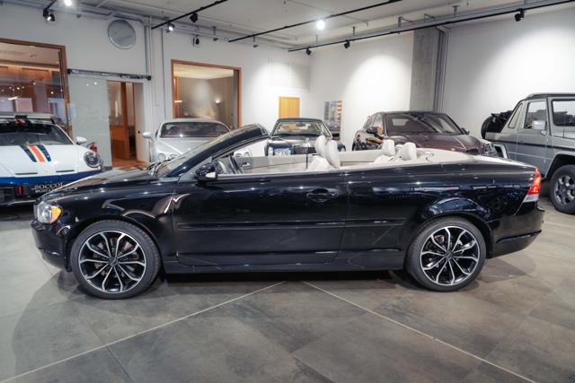 Volvo C70 2.4 20V 140 CV Momentum*LIBRETTO TAGLIANDI - foto 4 di 4