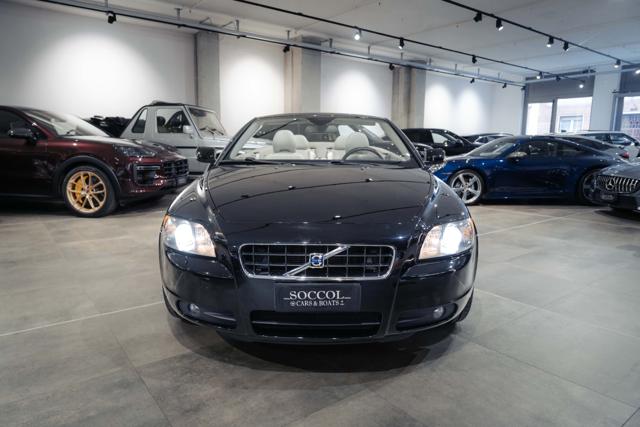 Volvo C70 2.4 20V 140 CV Momentum*LIBRETTO TAGLIANDI - foto 3 di 4