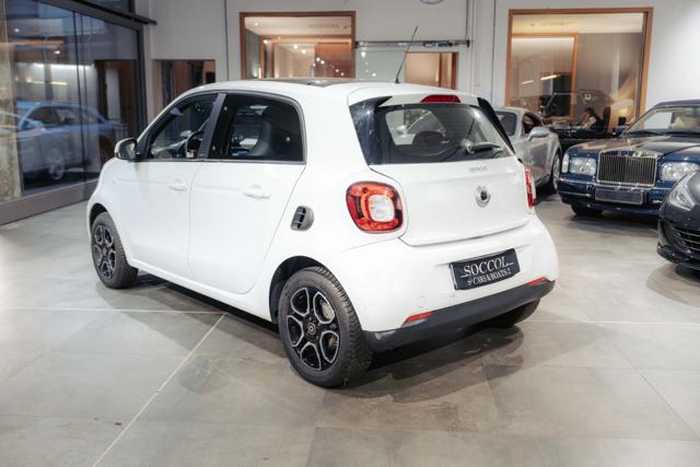 smart forFour 90 0.9 Turbo twinamic Prime*TETTO APR*NAV*SED RISC usato a MILANO