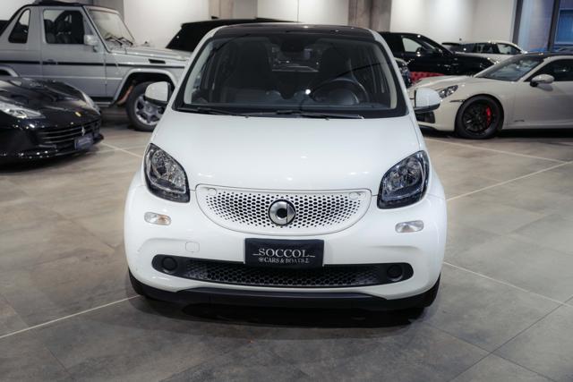 smart forFour 90 0.9 Turbo twinamic Prime*TETTO APR*NAV*SED RISC - foto 2 di 4