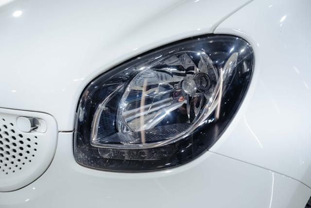 smart forFour 90 0.9 Turbo twinamic Prime*TETTO APR*NAV*SED RISC - foto 3 di 4