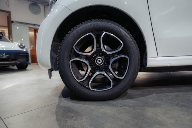 smart forFour 90 0.9 Turbo twinamic Prime*TETTO APR*NAV*SED RISC usato a MILANO