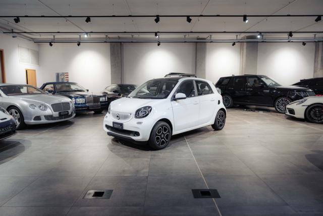 smart forFour 90 0.9 Turbo twinamic Prime*TETTO APR*NAV*SED RISC usato a MILANO