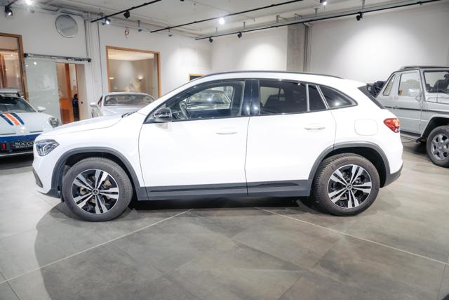 Mercedes-Benz GLA 200 d Automatic Sport Plus*RESTYLING*PACC LUCI* - foto 4 di 4