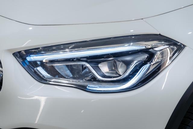 Mercedes-Benz GLA 200 d Automatic Sport Plus*RESTYLING*PACC LUCI* - foto 3 di 4