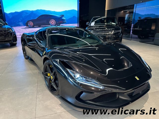 Ferrari F8 Tributo - foto 3 di 4