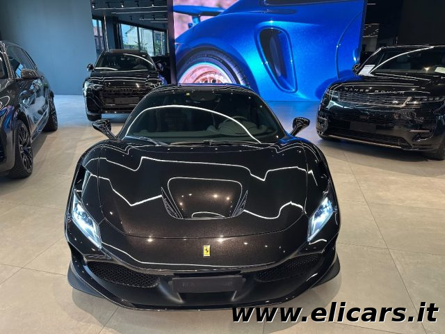 Ferrari F8 Tributo - foto 2 di 4