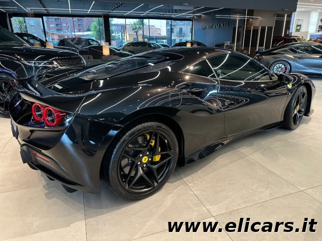 Ferrari F8 Tributo - foto 4 di 4