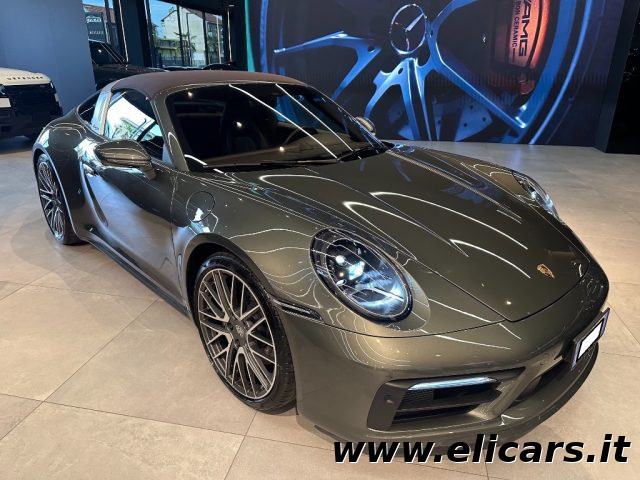 Porsche 992 Targa 4S - foto 2 di 4