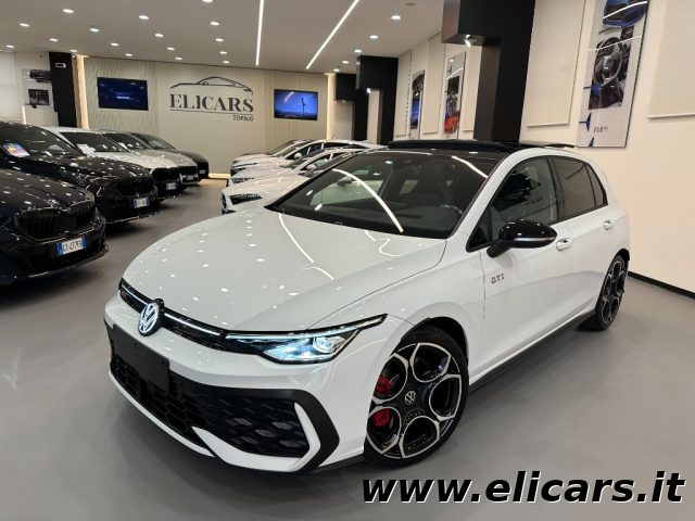 Volkswagen Golf 2.0 TSI DSG GTI - foto 3 di 4