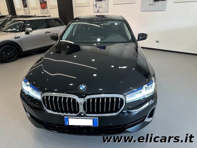 BMW 520 d 48V Luxury - foto 3 di 4