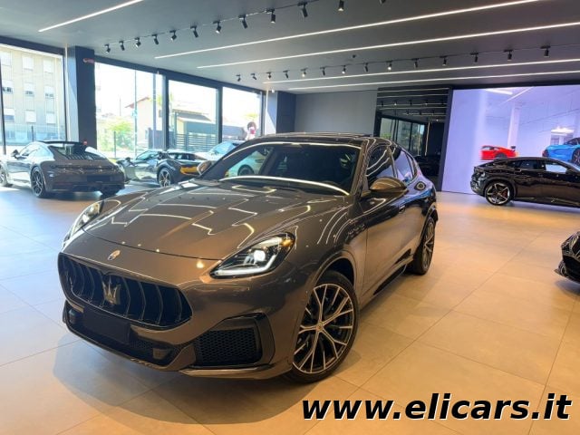 Maserati Grecale V6 530 CV AWD Trofeo - foto 3 di 4