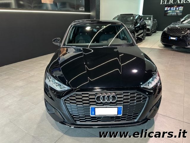 Audi A3 SPB 30 TFSI S tronic - foto 2 di 4