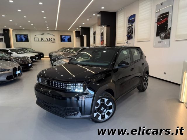 Fiat Grande Panda 1.2 Hybrid 110 CV S&S Icon - foto 2 di 4
