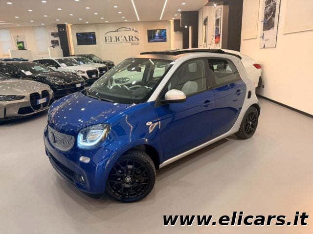 smart forFour 70 1.0 Passion Cabrio, del 2015, 66.910 km, in vendita a Torino (TO)