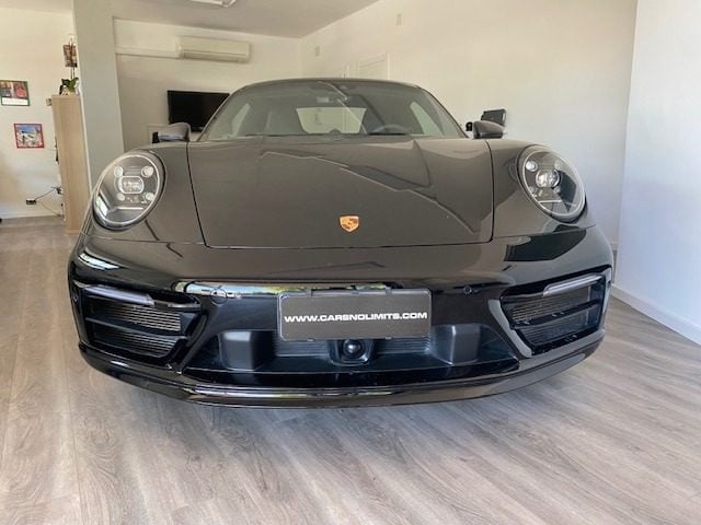 Porsche 911 992 CARRERA 385CV usato a FIRENZE