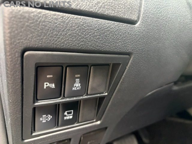Toyota Hilux 2.8 D-4D A/T 4WD 4 porte Double Cab Invincible - foto 4 di 25