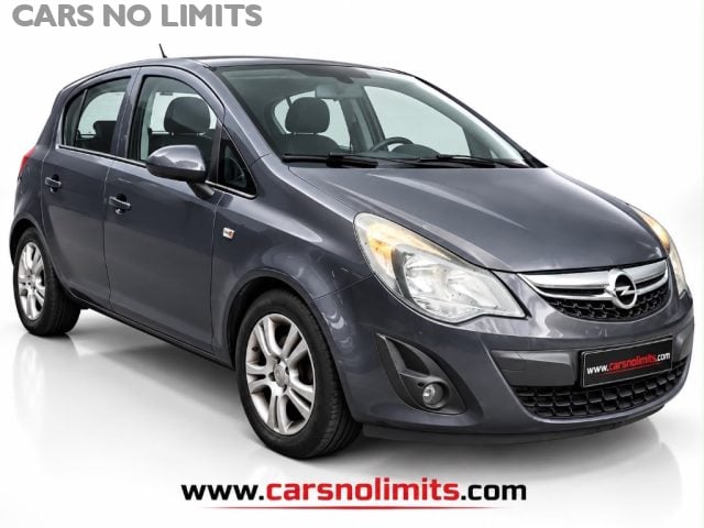 Opel Corsa 1.2 85CV 5 porte GPL-TECH Ecotec, del 2014, 263.000 km, in vendita a Firenze (FI)