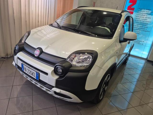 Fiat Panda Cross 1.0 FireFly S&S Hybrid - foto 4 di 4