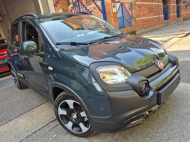 Fiat Pandina 1.0 FireFly 65 CV Hybrid Cross - foto 2 di 4