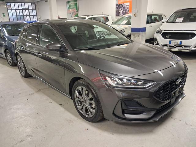 Ford Focus 1.0 EcoBoost Hybrid 125 CV 5p. ST-Line - foto 2 di 4