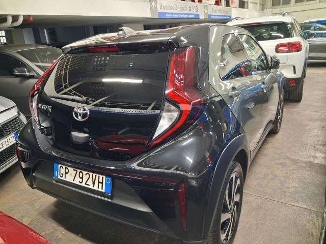 Toyota Aygo X 1.0 VVT-i 72 CV 5 porte Lounge - foto 3 di 4