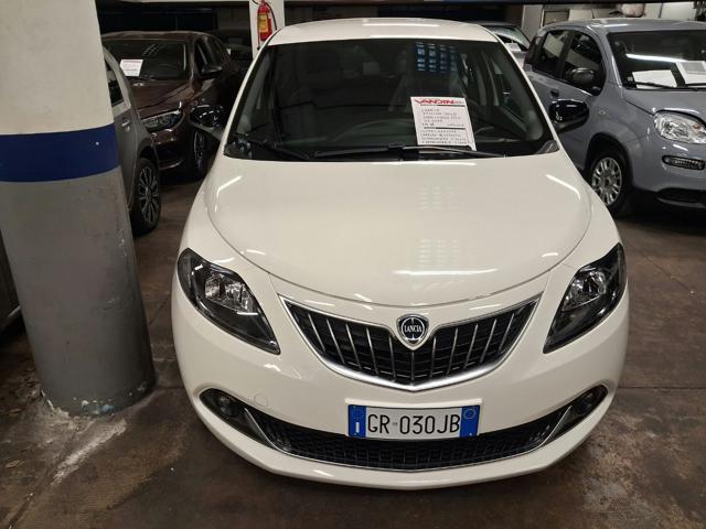 Lancia Ypsilon 1.0 FireFly 5 porte S&S Hybrid Gold, del 2024, in vendita a Torino (TO)