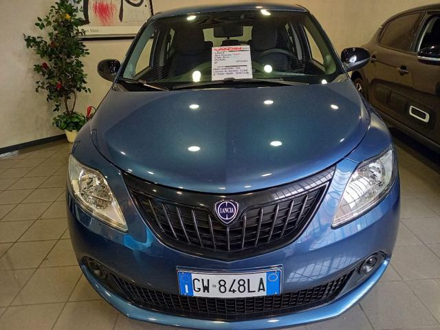 Lancia Ypsilon 1.0 FireFly 5 porte S&S Hybrid Oro usato a TORINO