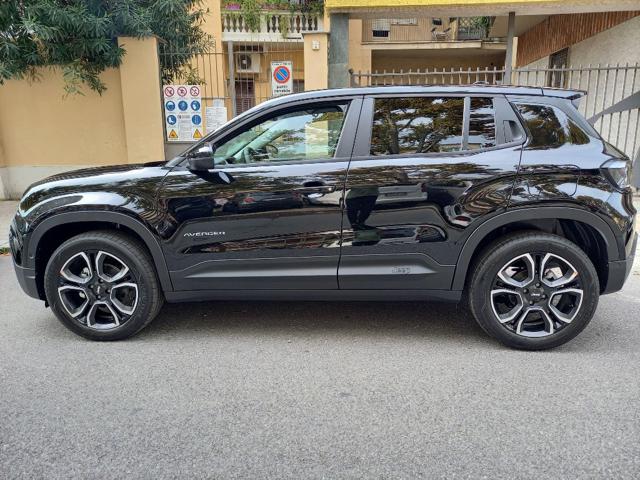 Jeep Avenger 1.2 Turbo Summit km 0 a TORINO